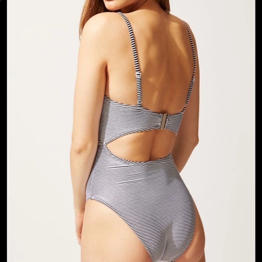 Solid & Striped Ribbed One Piece - Picture 3 of 8